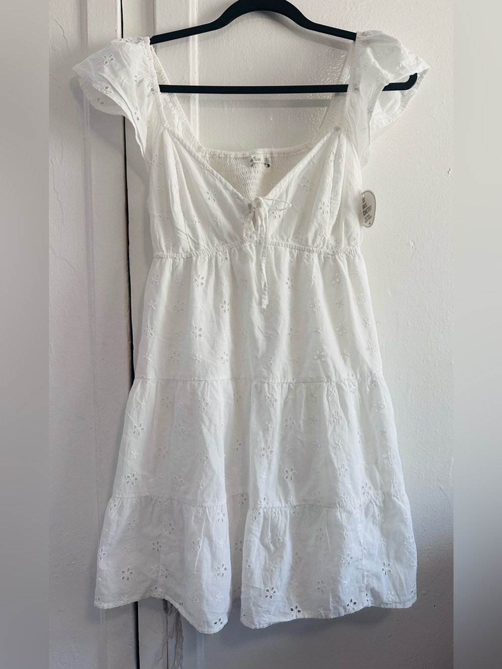 Hollister White Flutter Sundress With Pockets